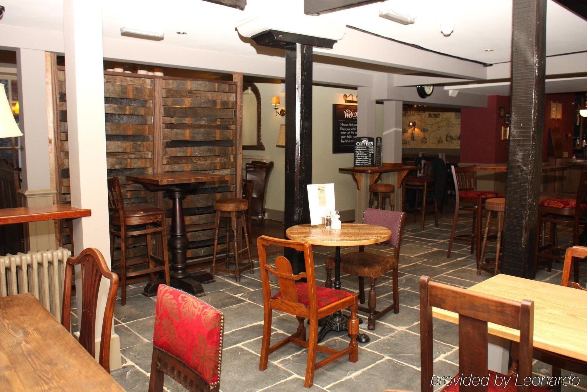 The Bear Hotel By Greene King Inns ฮังเกอร์ฟอร์ด ภายนอก รูปภาพ